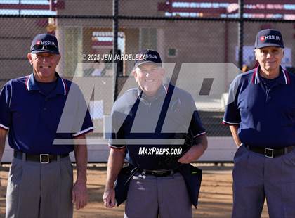 Thumbnail 2 in Elizabeth vs. Air Academy (CHSAA 4A First Round) photogallery.