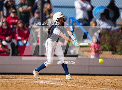 Thumbnail 1 in Elizabeth vs. Air Academy (CHSAA 4A First Round) photogallery.