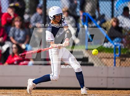 Thumbnail 1 in Elizabeth vs. Air Academy (CHSAA 4A First Round) photogallery.