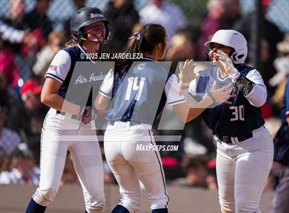 Thumbnail 1 in Elizabeth vs. Air Academy (CHSAA 4A First Round) photogallery.