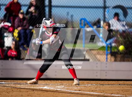 Thumbnail 3 in Elizabeth vs. Air Academy (CHSAA 4A First Round) photogallery.