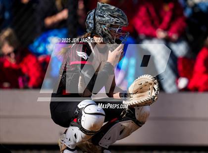 Thumbnail 3 in Elizabeth vs. Air Academy (CHSAA 4A First Round) photogallery.