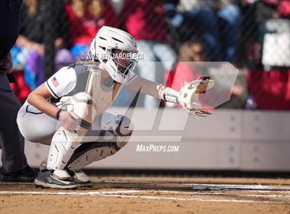 Thumbnail 1 in Elizabeth vs. Air Academy (CHSAA 4A First Round) photogallery.