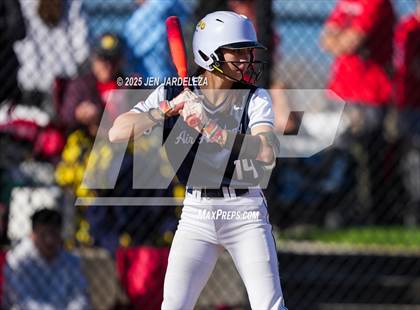 Thumbnail 3 in Elizabeth vs. Air Academy (CHSAA 4A First Round) photogallery.