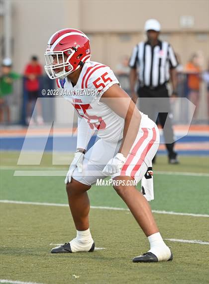 Thumbnail 2 in Mater Dei @ Bishop Gorman photogallery.
