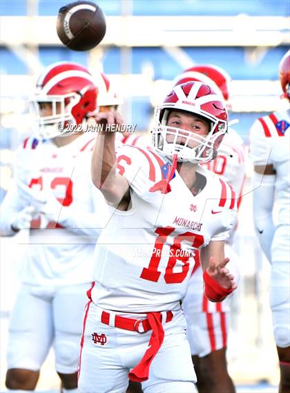 Thumbnail 1 in Mater Dei @ Bishop Gorman photogallery.