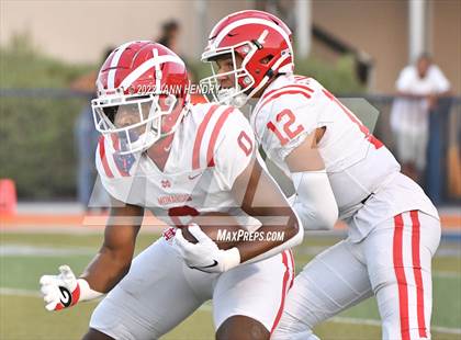 Thumbnail 3 in Mater Dei @ Bishop Gorman photogallery.