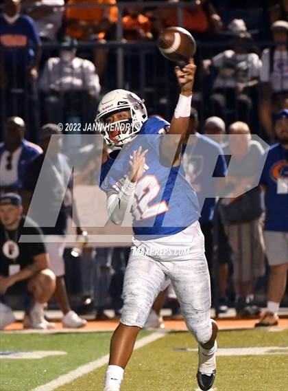 Thumbnail 2 in Mater Dei @ Bishop Gorman photogallery.