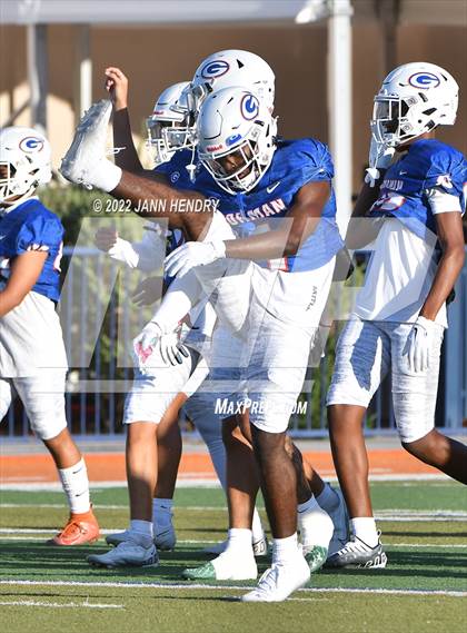 Thumbnail 3 in Mater Dei @ Bishop Gorman photogallery.