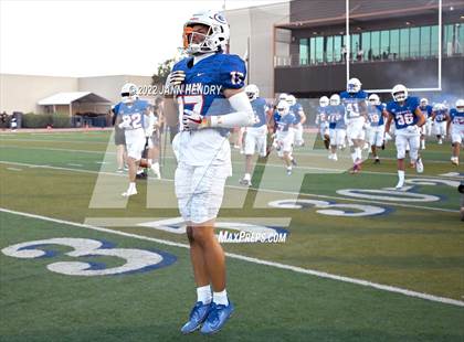 Thumbnail 2 in Mater Dei @ Bishop Gorman photogallery.