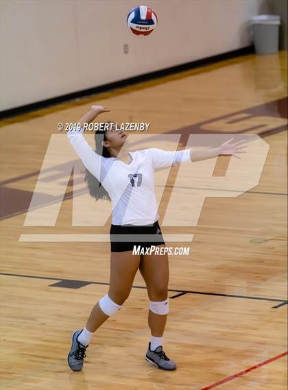Thumbnail 2 in Hebron vs. Steele  photogallery.