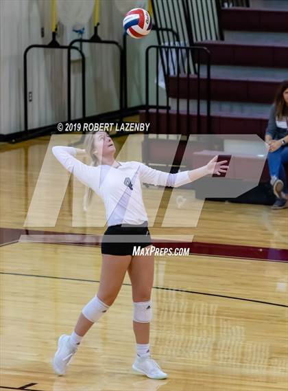 Thumbnail 1 in Hebron vs. Steele  photogallery.