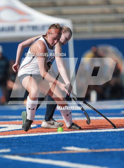 Thumbnail 3 in  Marina @ Chaminade photogallery.