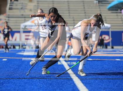 Thumbnail 3 in  Marina @ Chaminade photogallery.