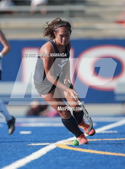 Thumbnail 3 in  Marina @ Chaminade photogallery.