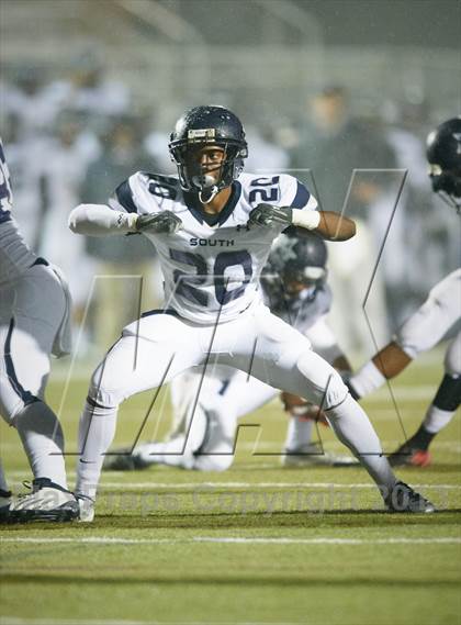 Thumbnail 3 in South Gwinnett @ Alpharetta (GHSA 6A Round 1 Playoff) photogallery.