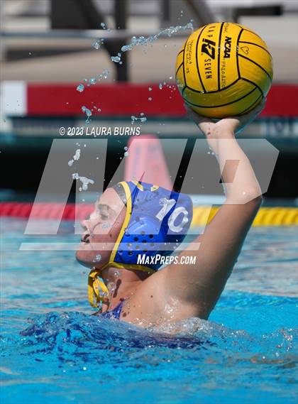 Thumbnail 2 in Clovis vs Palo Alto (St. Francis Invitational) photogallery.