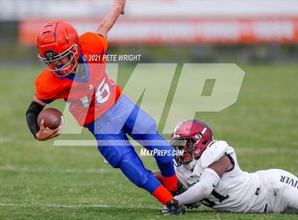 Thumbnail 3 in Braden River vs Southeast JV Football photogallery.