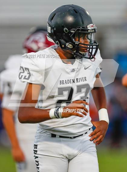 Thumbnail 3 in Braden River vs Southeast JV Football photogallery.