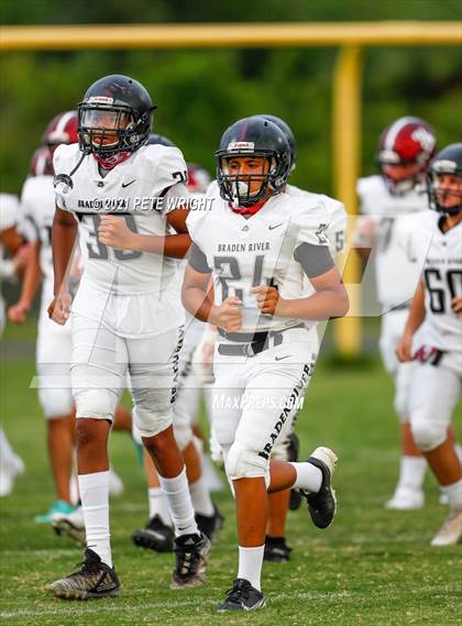 Thumbnail 2 in Braden River vs Southeast JV Football photogallery.