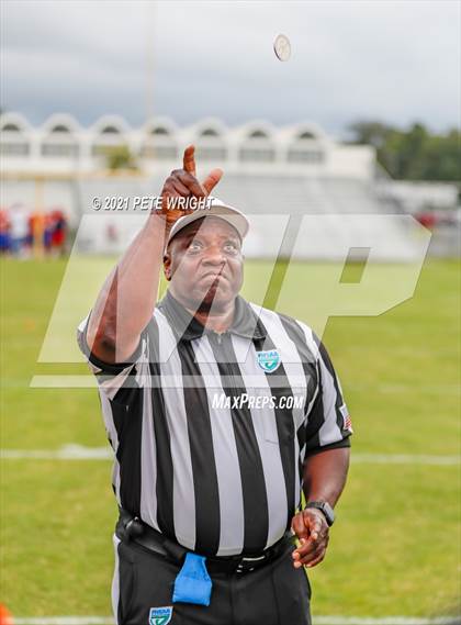 Thumbnail 3 in Braden River vs Southeast JV Football photogallery.