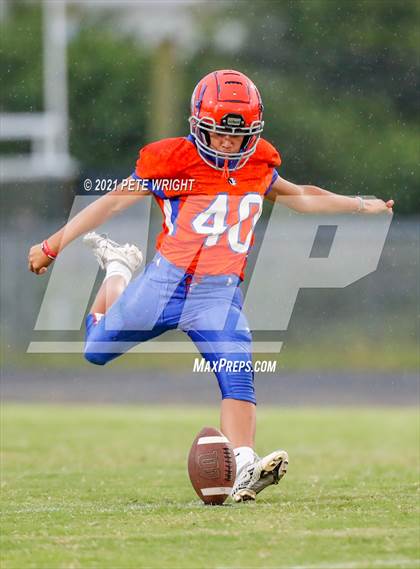 Thumbnail 1 in Braden River vs Southeast JV Football photogallery.