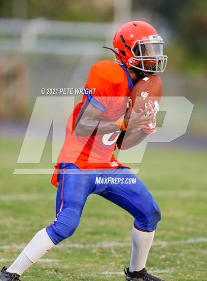 Thumbnail 3 in Braden River vs Southeast JV Football photogallery.