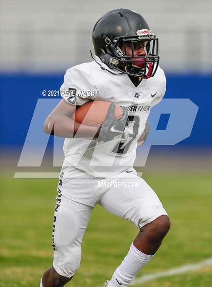 Thumbnail 1 in Braden River vs Southeast JV Football photogallery.