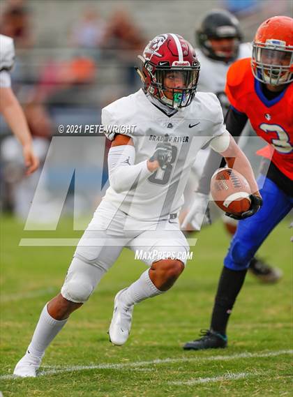 Thumbnail 2 in Braden River vs Southeast JV Football photogallery.