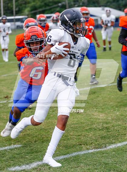 Thumbnail 1 in Braden River vs Southeast JV Football photogallery.