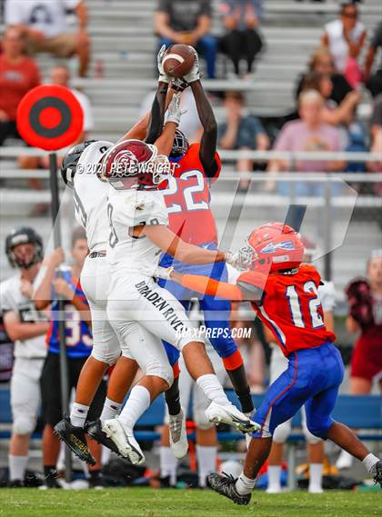 Thumbnail 2 in Braden River vs Southeast JV Football photogallery.