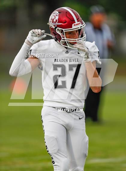 Thumbnail 3 in Braden River vs Southeast JV Football photogallery.