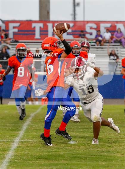 Thumbnail 3 in Braden River vs Southeast JV Football photogallery.