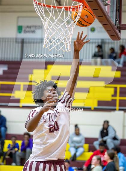 Thumbnail 1 in Pinecrest vs Lumberton (Robeson County Shootout) photogallery.