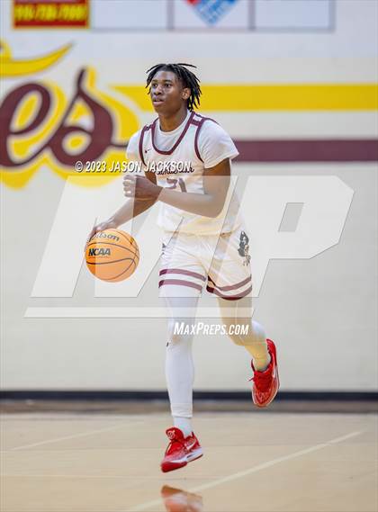 Thumbnail 1 in Pinecrest vs Lumberton (Robeson County Shootout) photogallery.
