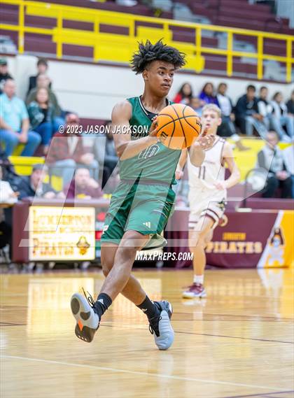 Thumbnail 3 in Pinecrest vs Lumberton (Robeson County Shootout) photogallery.