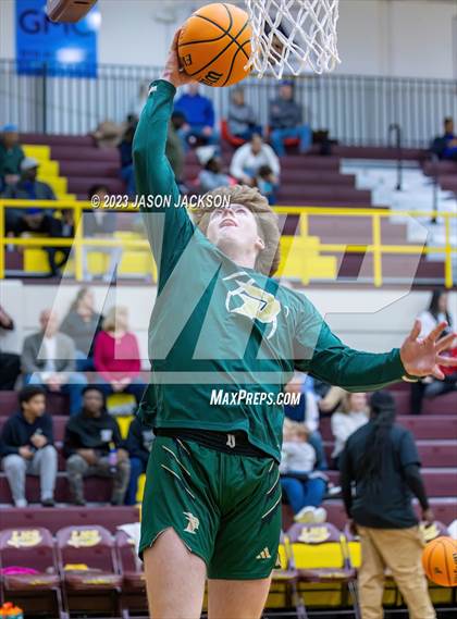 Thumbnail 2 in Pinecrest vs Lumberton (Robeson County Shootout) photogallery.