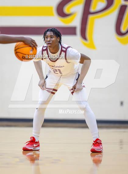Thumbnail 2 in Pinecrest vs Lumberton (Robeson County Shootout) photogallery.