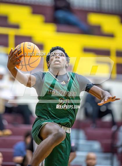 Thumbnail 2 in Pinecrest vs Lumberton (Robeson County Shootout) photogallery.