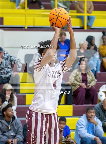 Thumbnail 3 in Pinecrest vs Lumberton (Robeson County Shootout) photogallery.