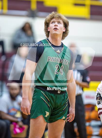 Thumbnail 2 in Pinecrest vs Lumberton (Robeson County Shootout) photogallery.