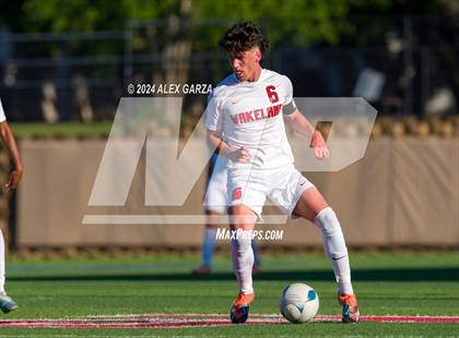 Thumbnail 2 in Leander Glenn vs. Frisco Wakeland (UIL 5A Soccer Semifinal) photogallery.
