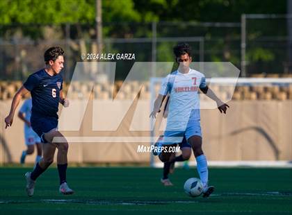 Thumbnail 3 in Leander Glenn vs. Frisco Wakeland (UIL 5A Soccer Semifinal) photogallery.