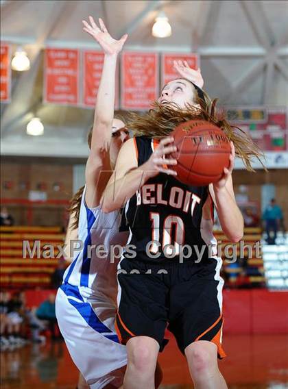 Thumbnail 2 in Goddard vs. Beloit (McPherson Optimist Tournament) photogallery.