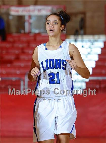 Thumbnail 2 in Goddard vs. Beloit (McPherson Optimist Tournament) photogallery.