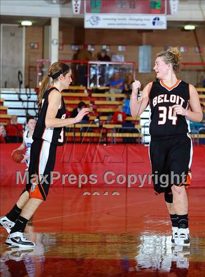 Thumbnail 3 in Goddard vs. Beloit (McPherson Optimist Tournament) photogallery.