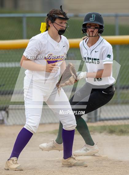Thumbnail 2 in Bronson vs Jenison (Jenison Jamboree) photogallery.