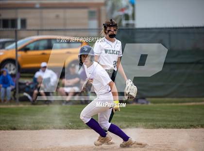 Thumbnail 2 in Bronson vs Jenison (Jenison Jamboree) photogallery.
