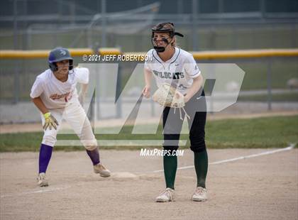Thumbnail 2 in Bronson vs Jenison (Jenison Jamboree) photogallery.