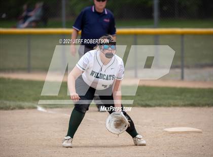Thumbnail 2 in Bronson vs Jenison (Jenison Jamboree) photogallery.